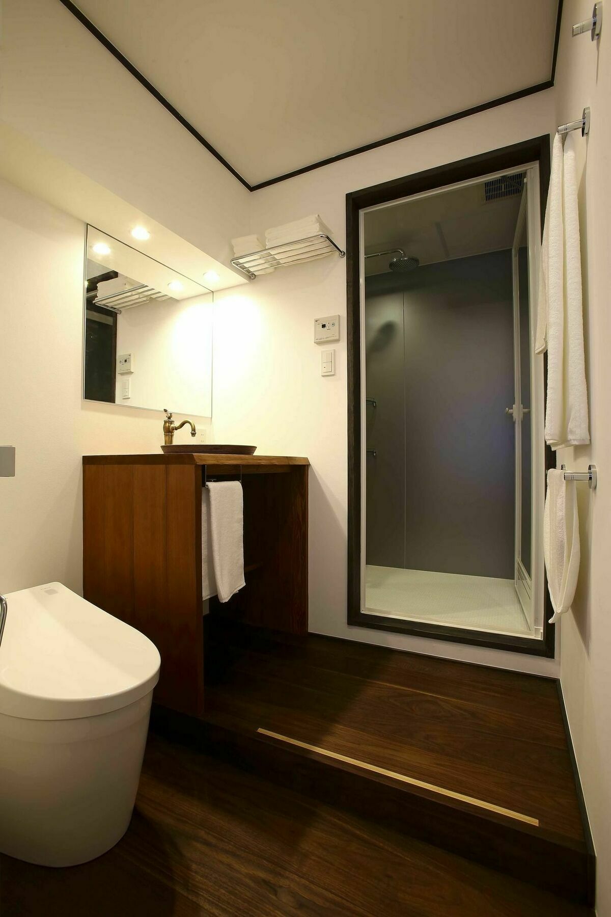 Campton 1 Ushitora Hotel 3*